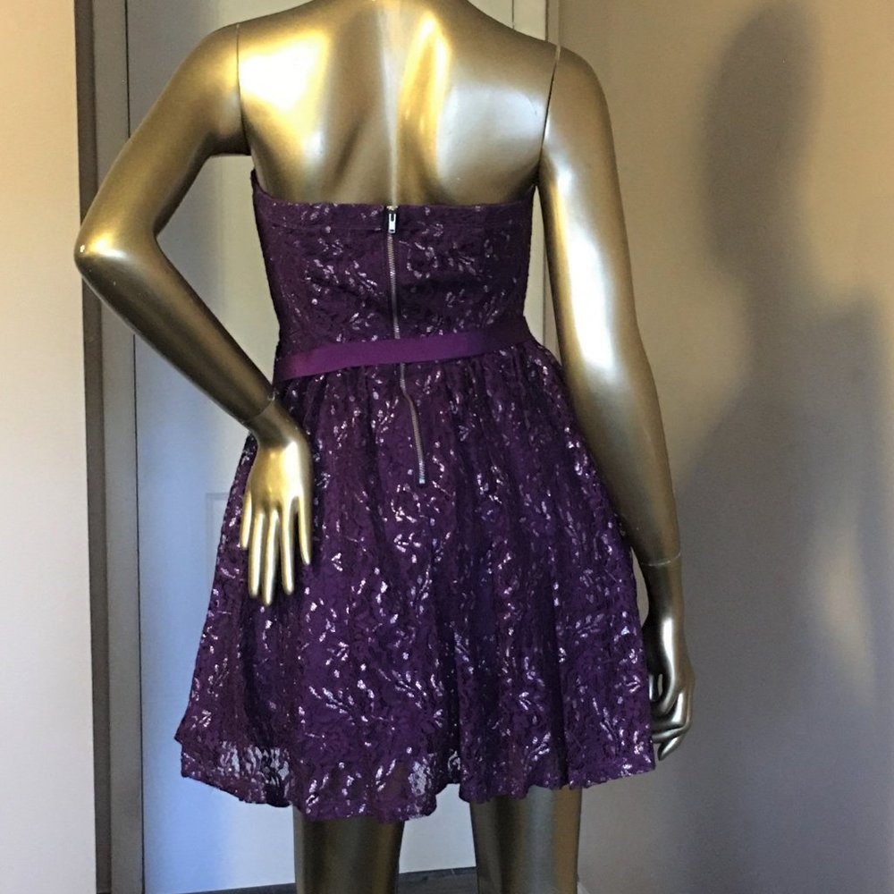 VERA WANG PRINCESS Strapless Purple Lace Mini Cocktail Dress - Picture 7 of 11